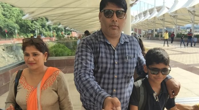 Travel to Agra