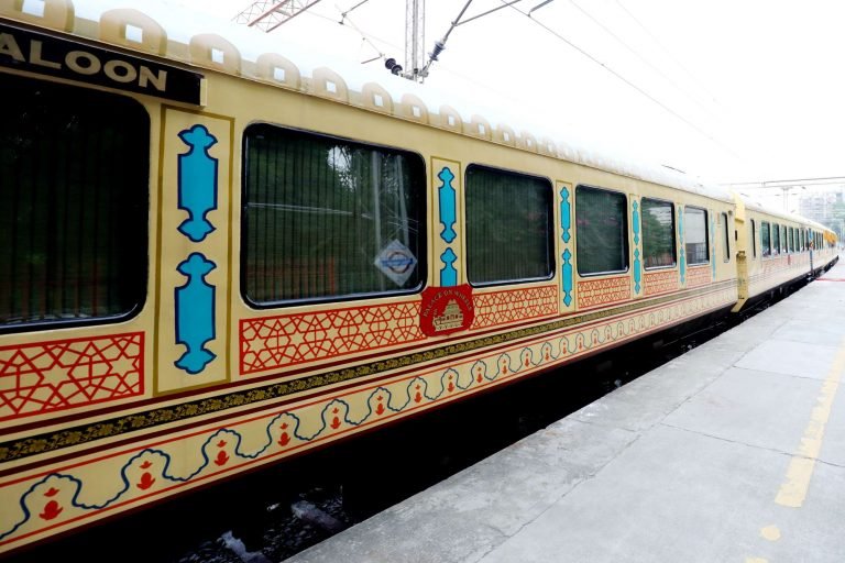 Private Golden Triangle Tour by Train