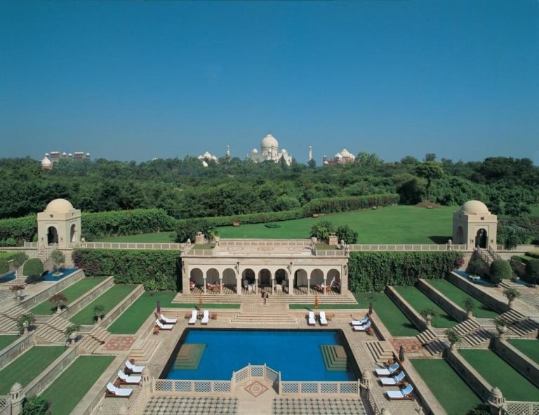 The Oberoi Amarvilas Agra Hotel: Experience the Taj Mahal in Luxury