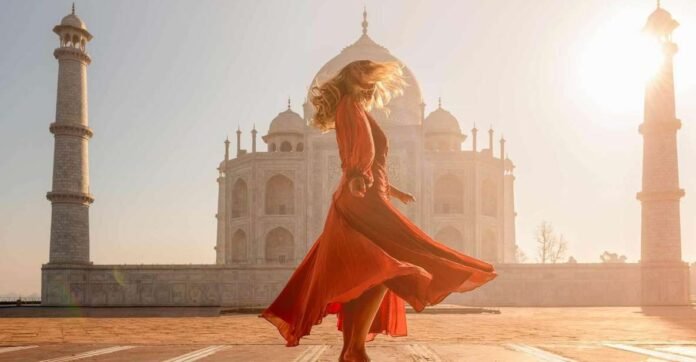 Tourist picture in Taj Mahal during agra tuk tuk tours