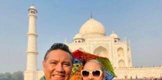 Delhi airport to taj mahal luxury private tours packages